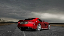  Dodge Viper SRT    